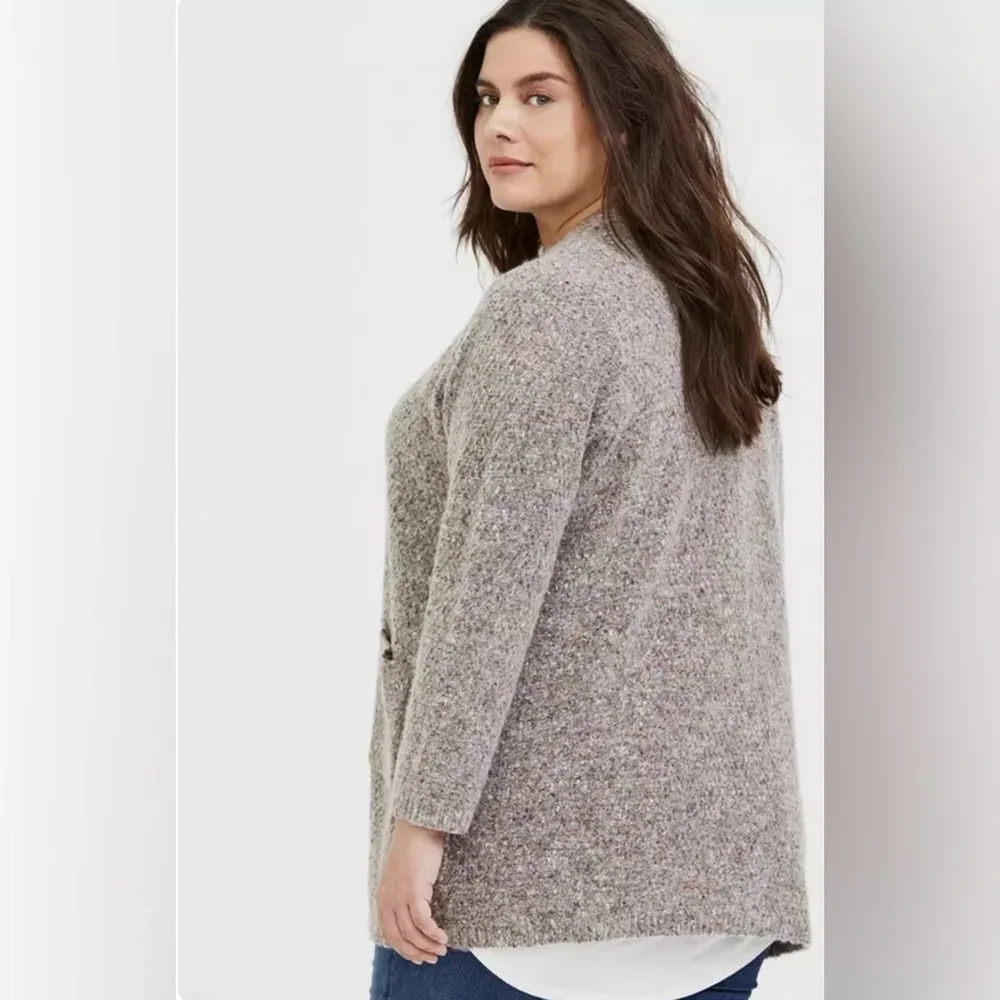 🩶TORRID Gray Marled Fuzzy Wool Knit Cardigan - Picture 3 of 16